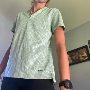 Nike Golf Shirt